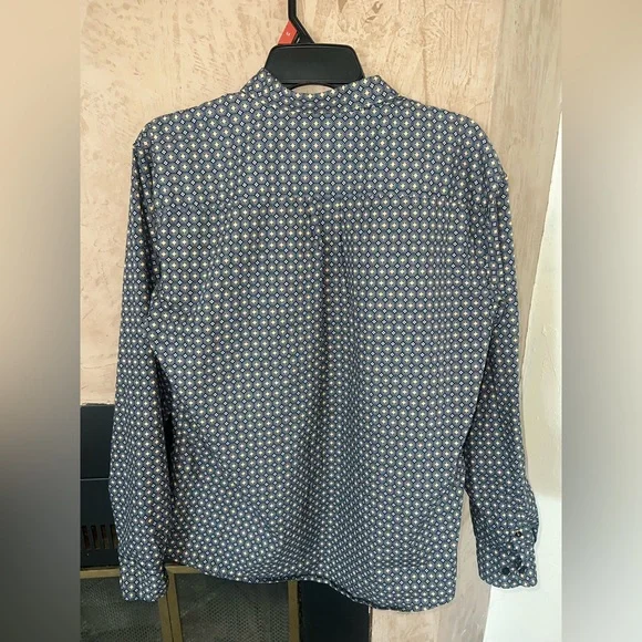 CINCH BOYS BLACK BUTTON DOWN SHIRT - Picture 4 of 7